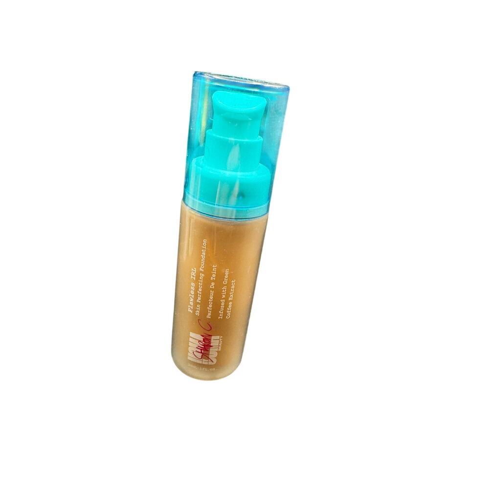 NWT UOMA Flawless IRL Foundation Fair Lady- SEALED